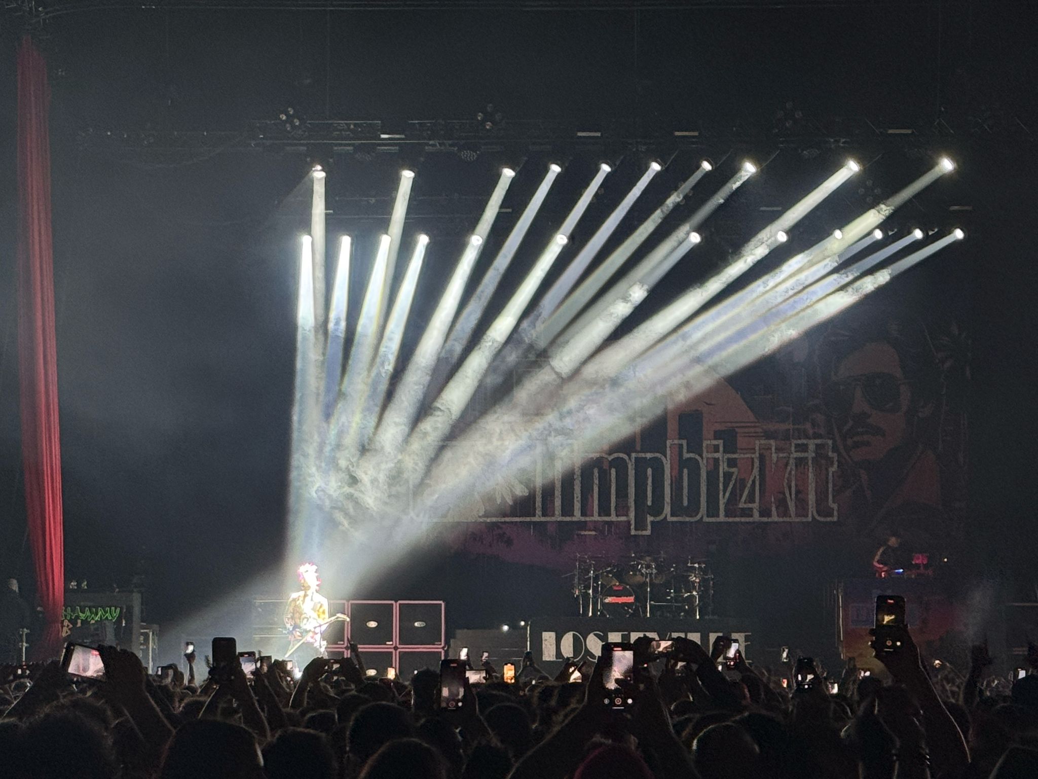 We recently sat down with LD Martin Brennan to discuss his use of Ayrton fixtures and grandMA3 for Limp Bizkit's Loserville tour. 